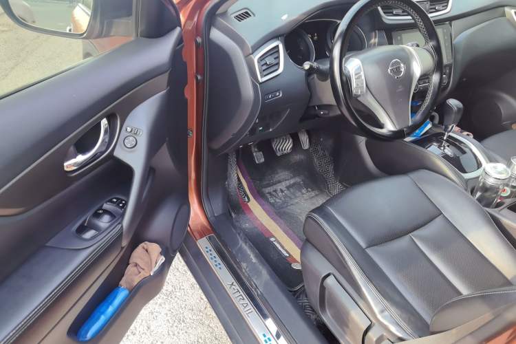 Used Nissan X-Trail 2014 2.0L CVT Comfort Edition 2WD
