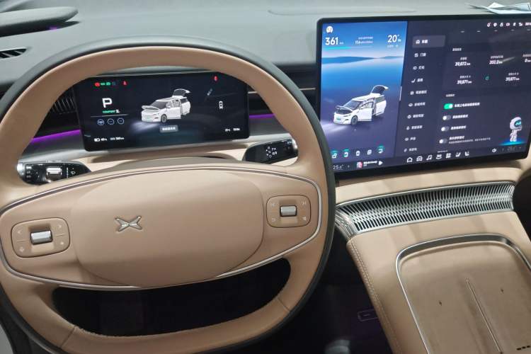 Used XPeng X9 2025 740 Ultra-Long Range Max Gear Lever