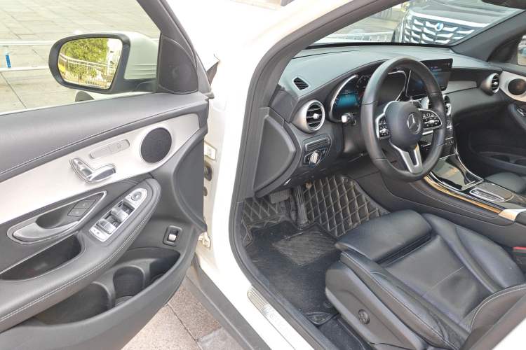 Used Mercedes-Benz GLC 2020 Facelifted GLC 260 L 4MATIC Dynamic Edition