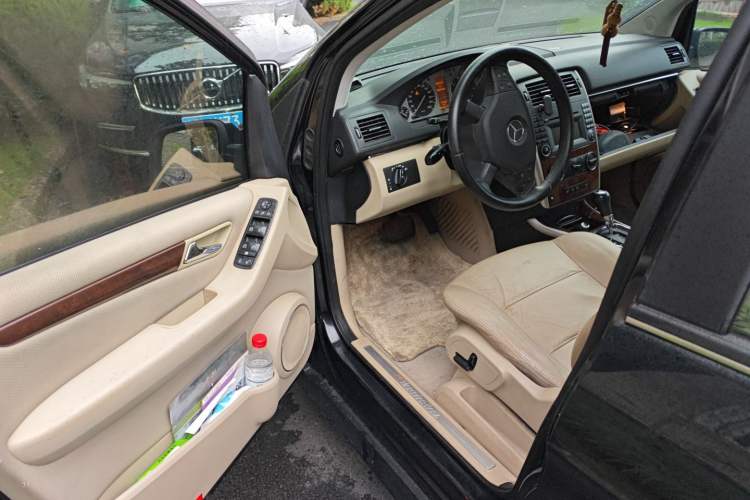 Used Mercedes-Benz B-Class 2009 B 200 Luxury Model