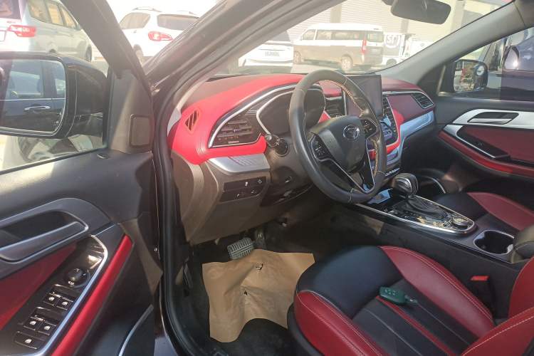 Used Soueast DX7 2018 Prime 1.5T Automatic Luxury Model China V Standard