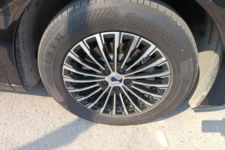 Used Denza D9 2024 DM-i 980 Four-Wheel Drive Prestige Model