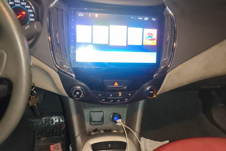 Used Chevrolet Cruze 2015 1.5L Manual Fashion Edition
