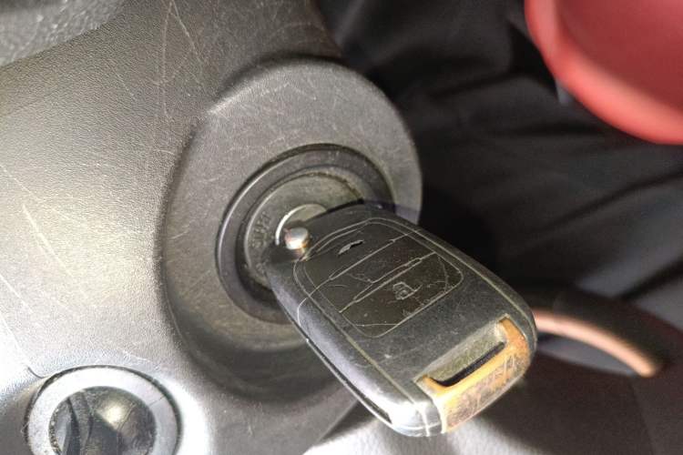 Used Baojun 310 2016 1.2L Manual Fashionable Edition