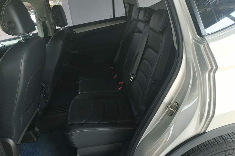 Used Volkswagen Tiguan L 2018 330TSI Automatic Two-Wheel Drive Luxury Edition