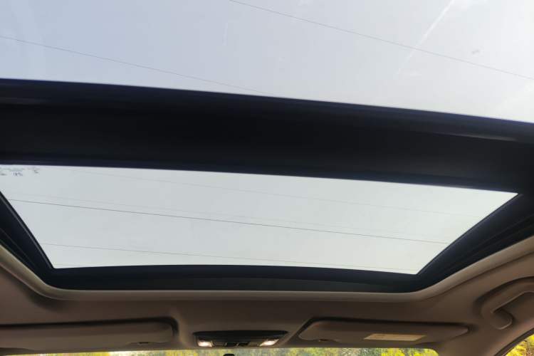 Used Honda Vezel 2020 1.5L CVT Pioneer Edition
