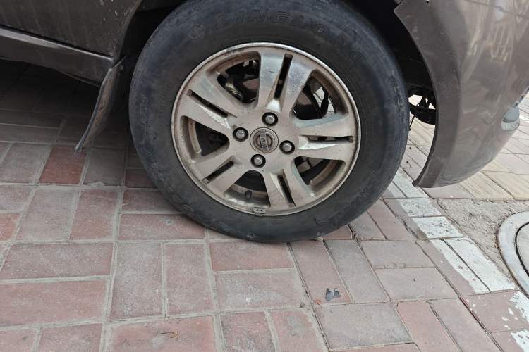 Used Jinbei Hiace X30 
