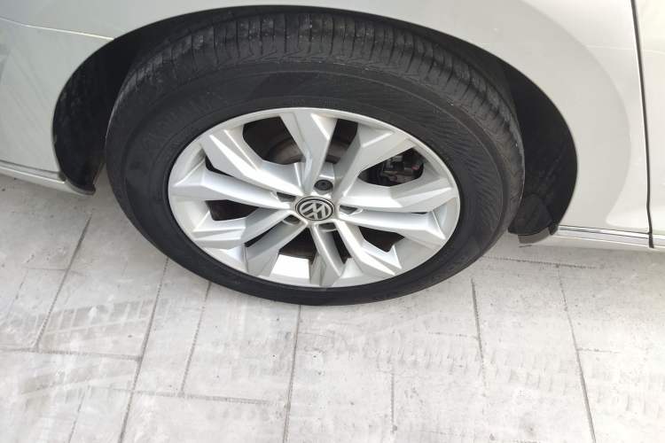 Used Volkswagen Magotan 2018 Facelift 330TSI DSG Luxury Model
