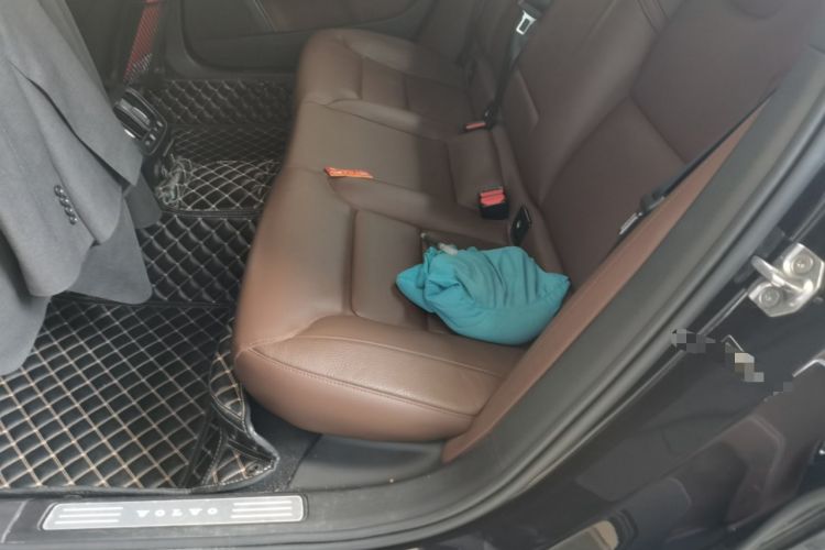 Used Volvo S90 2021 B5 Zhiyi Luxury Edition Left Rear Seat