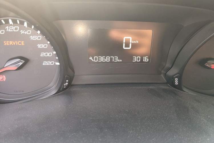 Used Peugeot 308 2016 1.6L Manual Fashion Edition