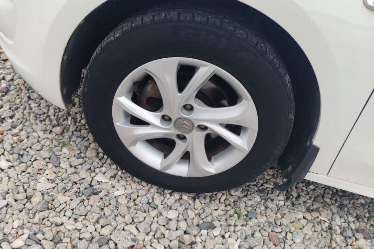 Used Citroen Elysee 2014 1.6L Manual Fashion Edition Left Front Wheel Hub