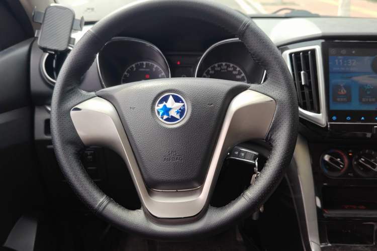Used Venucia T70 2016 1.6L Manual Ruixing Edition Steering Wheel