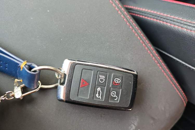 Used Land Rover Discovery Sport 2022 249 PS R-Dynamic SE Performance Tech Edition 5 Seats
