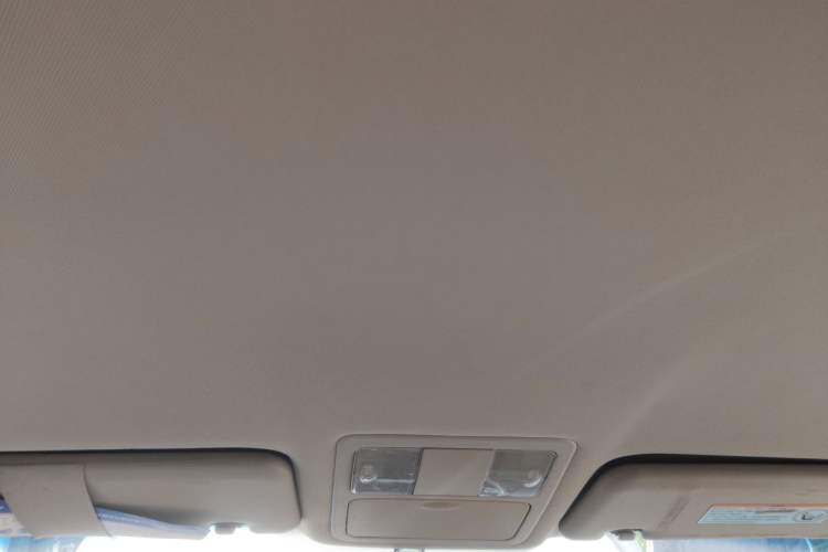 Used Dongfeng Aeolus A60 2012 1.6L Automatic Luxury Version
