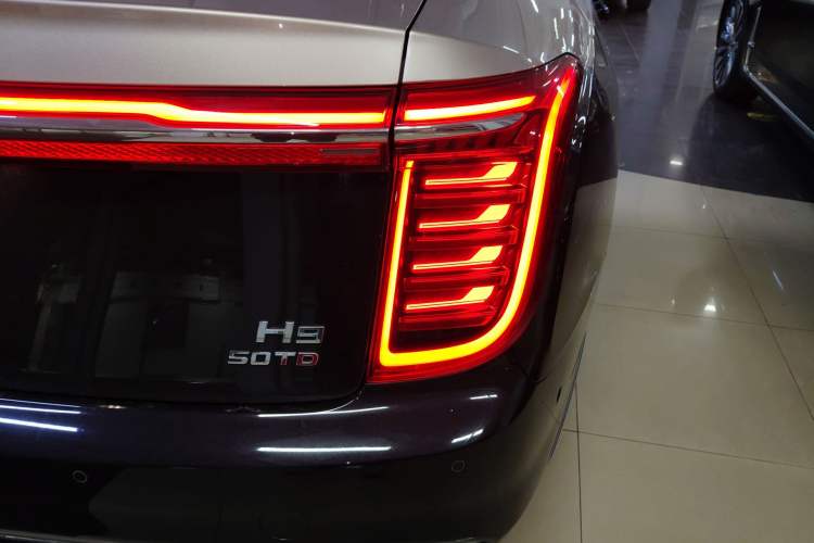 Used Hongqi H9 2020 3.0T Smart Connect Flagship Four-Seat Version
