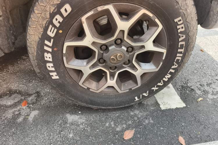 Used BAIC Off-Road BJ40 2019 PLUS 2.3T Automatic Four-Wheel Drive Premium Edition China VI