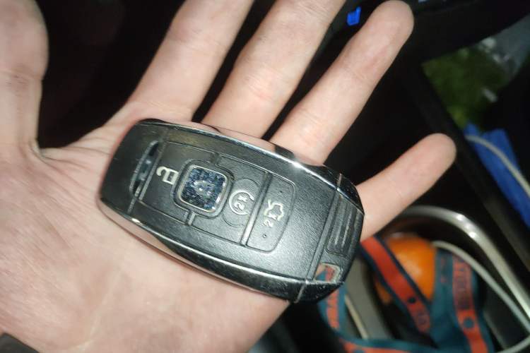 Used Lincoln MKC 2017 2.0T Four-Wheel Drive Prestige Edition Vehicle Key