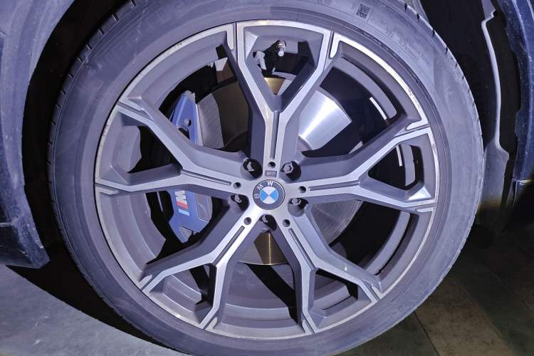 Used BMW X5 2020 xDrive40i Luxury Model with M Sport Package
