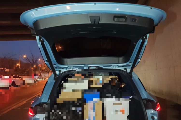 Used VOYAH FREE 2021 Four-Wheel Drive Standard All-Electric Exclusive Luxury Package Trunk