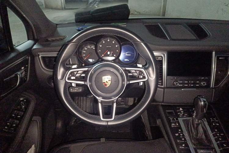 Used Porsche Macan 2017 Macan 2.0T