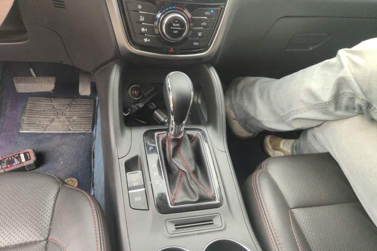 Used Changan CS75 2014 1.8T Automatic Elite Model China IV Standard