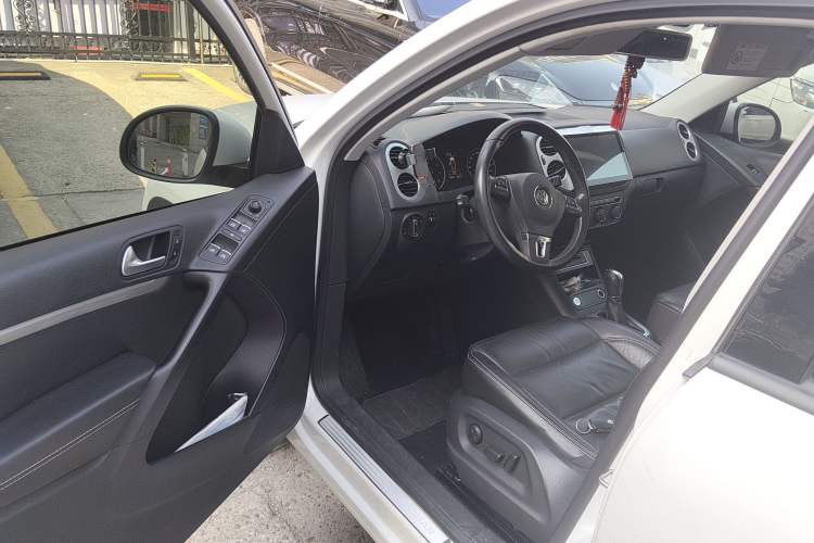 Used Volkswagen Tiguan 2016 280TSI Automatic Two-Wheel Drive Silk Road Comfort Edition