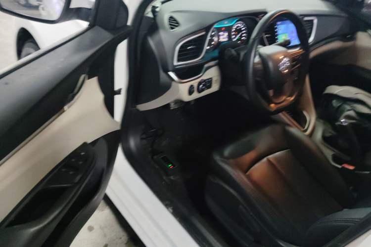 Used Buick GT 2016 15N Automatic Entry-Level Trim