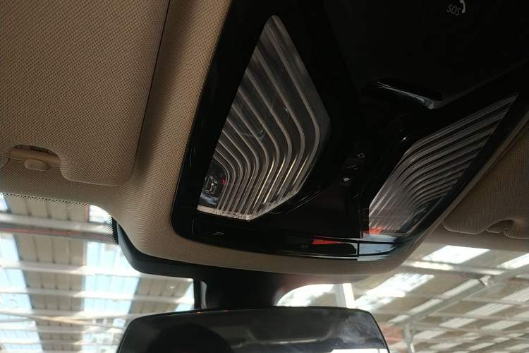 Used BMW 5 Series 2019 525Li Luxury Package