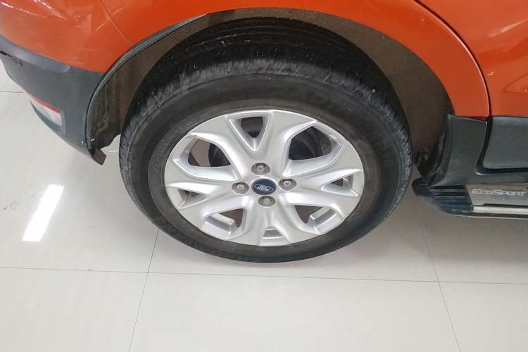 Used Ford EcoSport 2013 1.5L Automatic Fashion Model Right Rear Wheel Hub