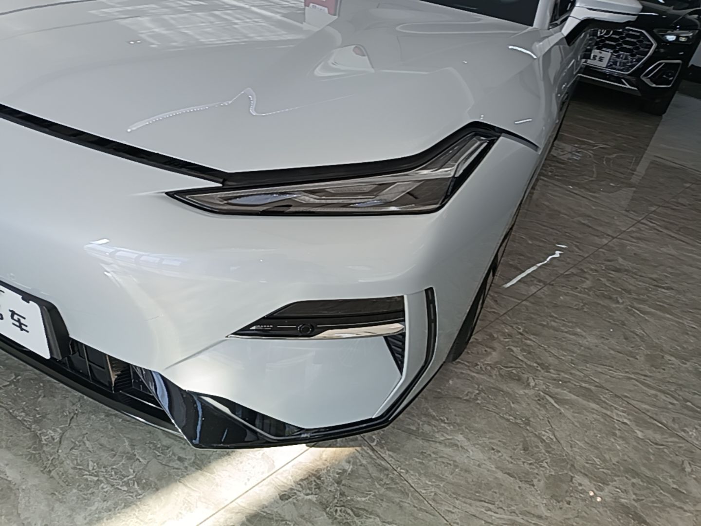 Geely Galaxy E8 2024 550 km Range Rear-Drive MAX — снимка 8