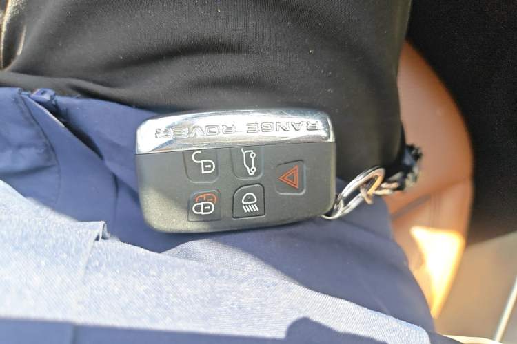 Used Land Rover Range Sport 2017 3.0 SC V6 HSE DYNAMIC
