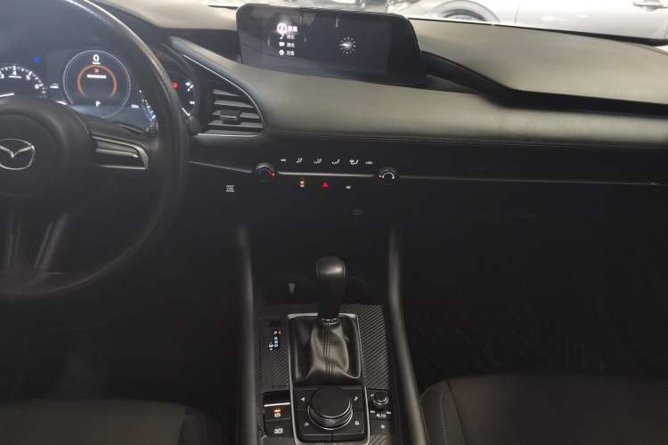 Used Mazda 3 Axela 2021 2.0L Automatic Zhiqing Edition