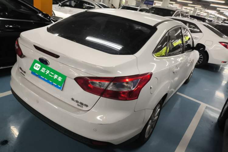 Used Ford Focus 2012 Sedan 2.0L Automatic Flagship Model Rear Right 45 Deg