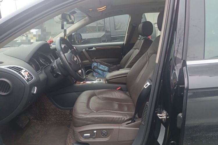 Used Audi Q7 2015 35 TFSI Ambition Edition Left Front Seat