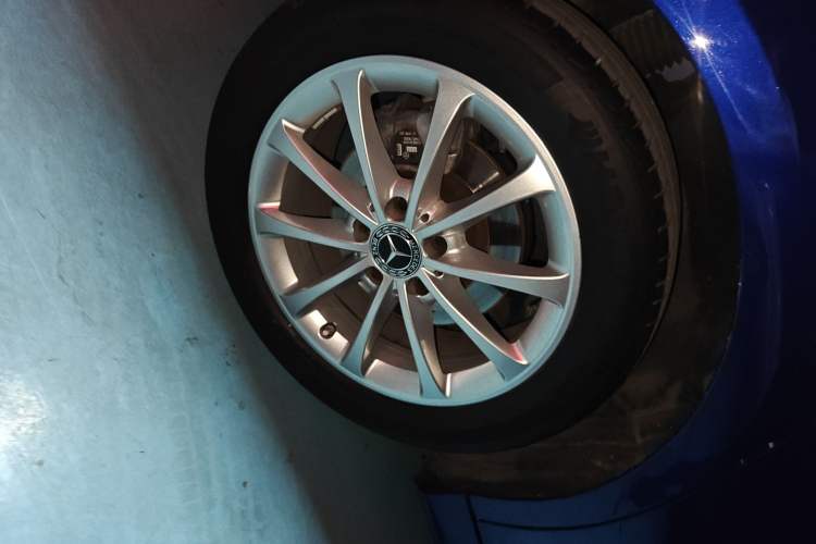 Used Mercedes-Benz A-Class 2020 Restyled A 200 L Sport Sedan Fashion Version
