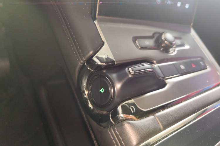 Used Nio ES6 2022 75 kWh Sport Edition Gear Lever