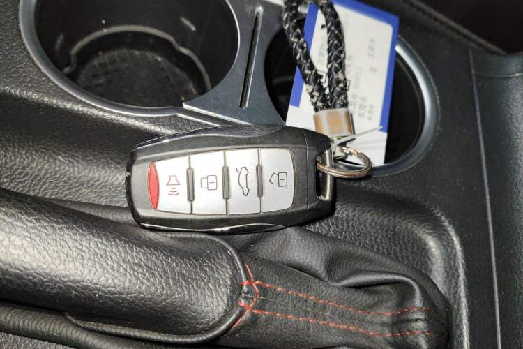 Used Haval M6 2019 1.5T DCT Two-Wheel Drive Elite Version China VI Standard
