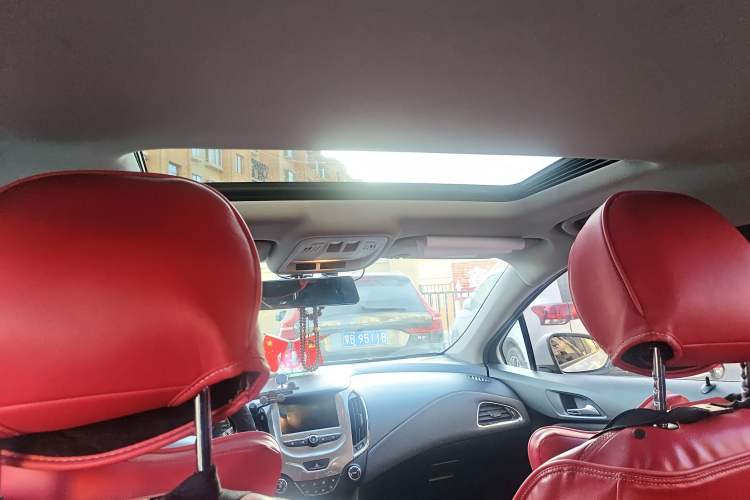 Used Chevrolet Cruze 2018 320 Automatic Pioneer Sunroof Edition