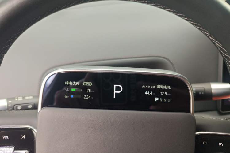 Used Li Auto L8 2023 Pro Model