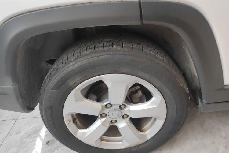 Used Jeep Compass 2017 200T Automatic Family Edition