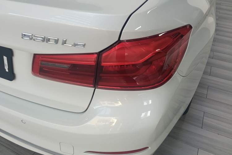 Used BMW 5 Series New Energy 2019 Updated Version 530Le Luxury Package