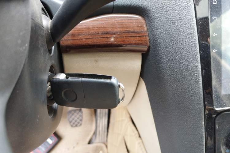 Used Skoda Octavia 2013 1.6L Manual Yijun Edition Vehicle Key