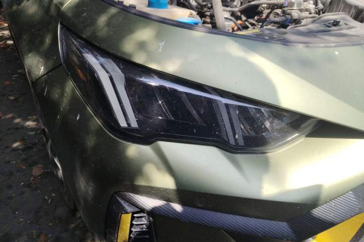 Used GAC Trumpchi EMPOW 2021 270T DCT J16 Version Right Front Headlight