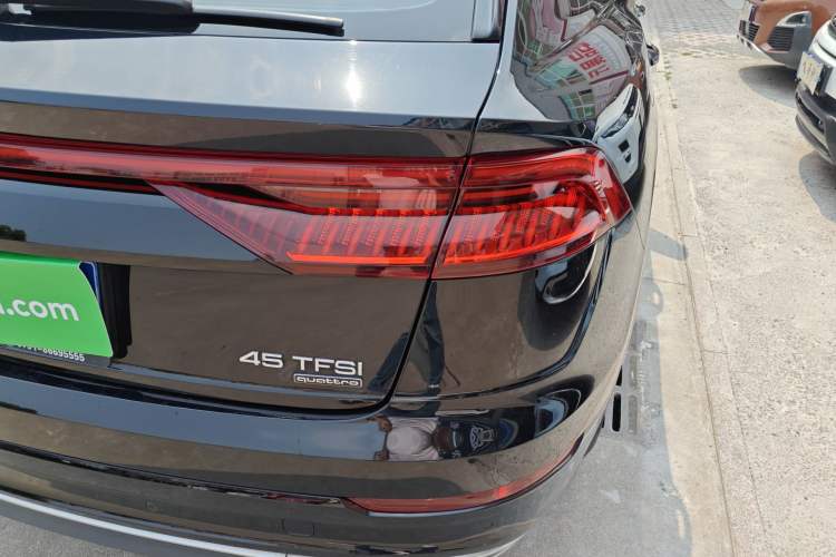 Used Audi Q8 2021 45 TFSI Luxury Prestige Edition Exterior 3