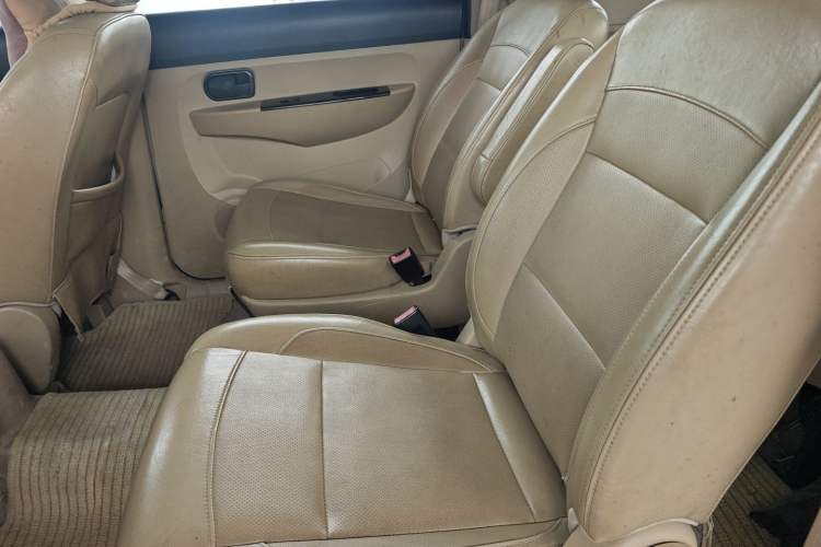 Used Wuling Hongguang 2010 1.4L Luxury Model Left Rear Seat