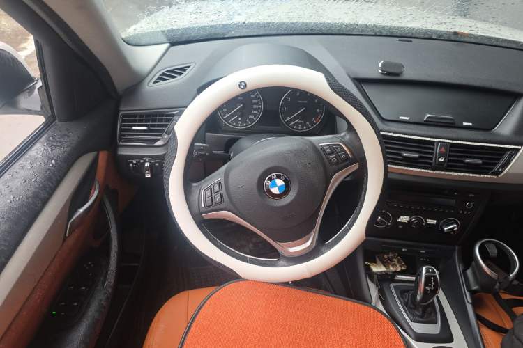 Used BMW X1 2014 sDrive18i Fashion Model Steering Wheel