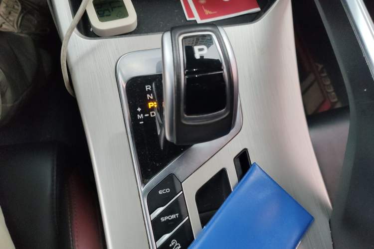 Used Geely Auto Coolray 2019 Sport Model 260T DCT Battle China V Standard
