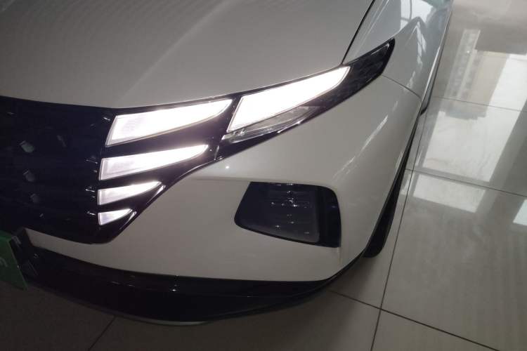 Used Hyundai Tucson 2023 Tucson L 1.5T Automatic Two-Wheel Drive DLX Luxury Edition Left Front Headlight