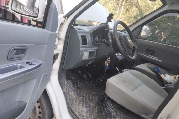 Used Golden Dragon Hiace New Energy 2021 Longyun GLE550 4421 mm long with a 41.86 kWh battery
