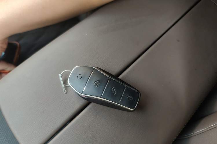 Used BYD Han 2023 EV Champion Edition 605KM Front-Drive Premium Model Vehicle Key